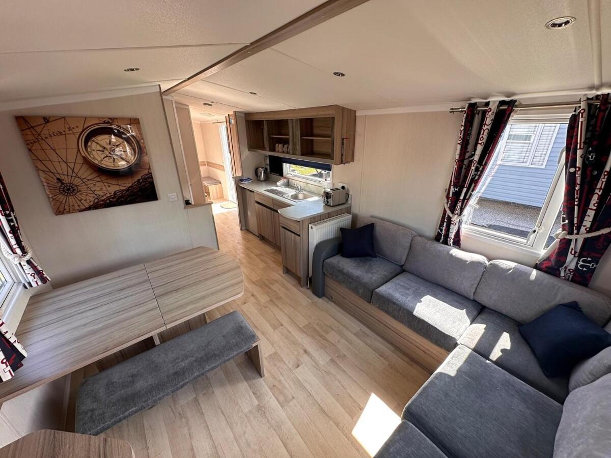 3-Bedroom Swift Caravan - Uddingston, Glasgow Exterior photo