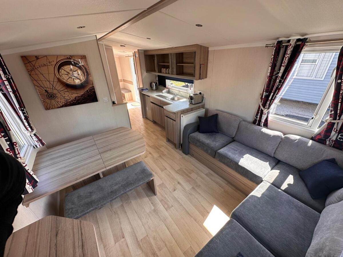 3-Bedroom Swift Caravan - Uddingston, Glasgow Exterior photo